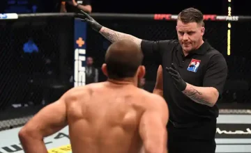 Marc Goddard to referee Jiri Prochazka vs. Glover Teixeira 2 at UFC 282